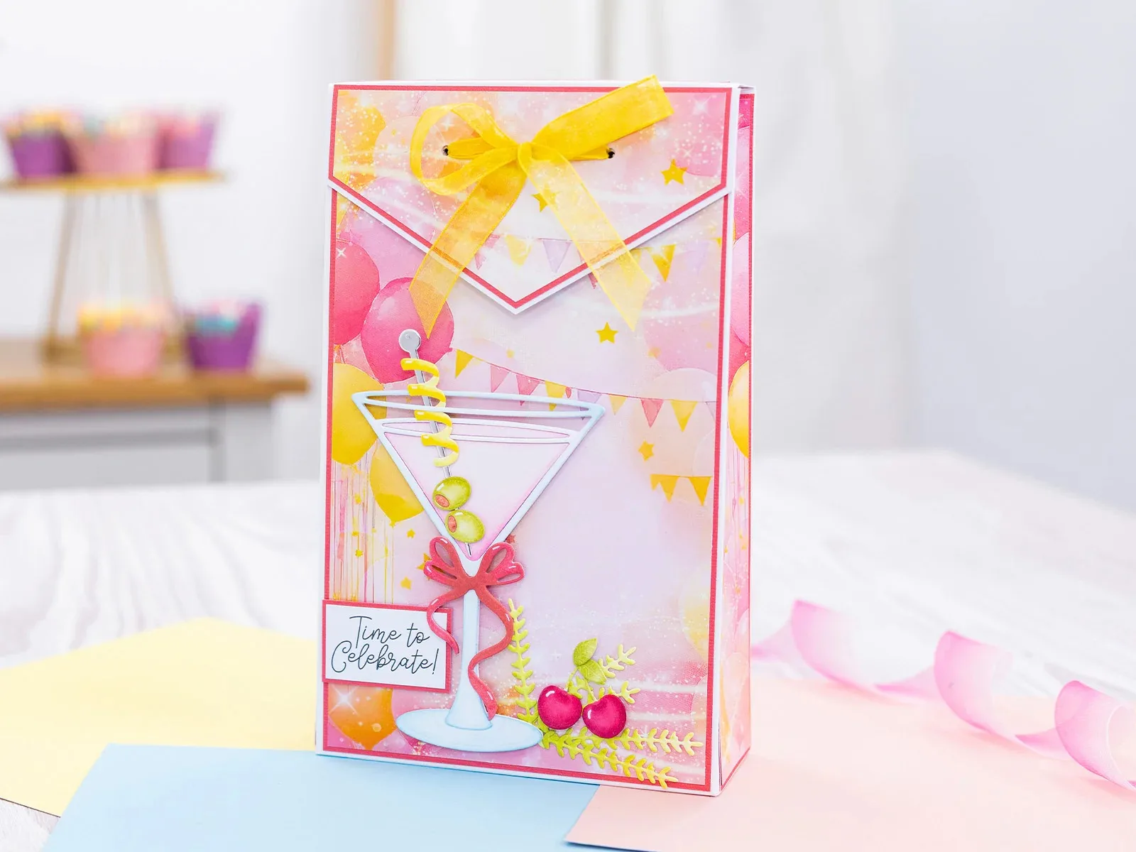マティーニグラスステンシルとメタルカッティングダイシール D - Candle Glass Supplies のレビューと価格